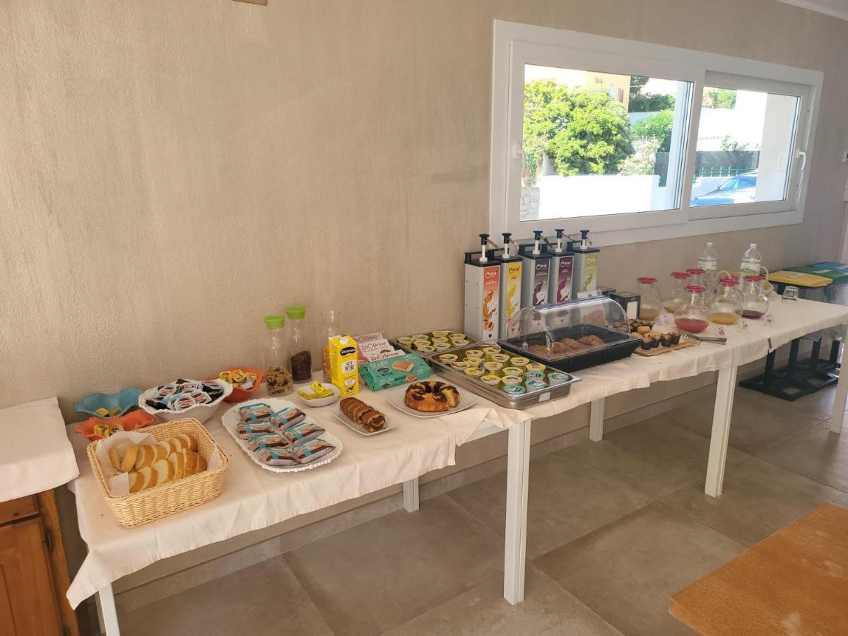 Rena Bianca Suite By La Contessa ซานตา เตเรซา กัลลูรา ภายนอก รูปภาพ